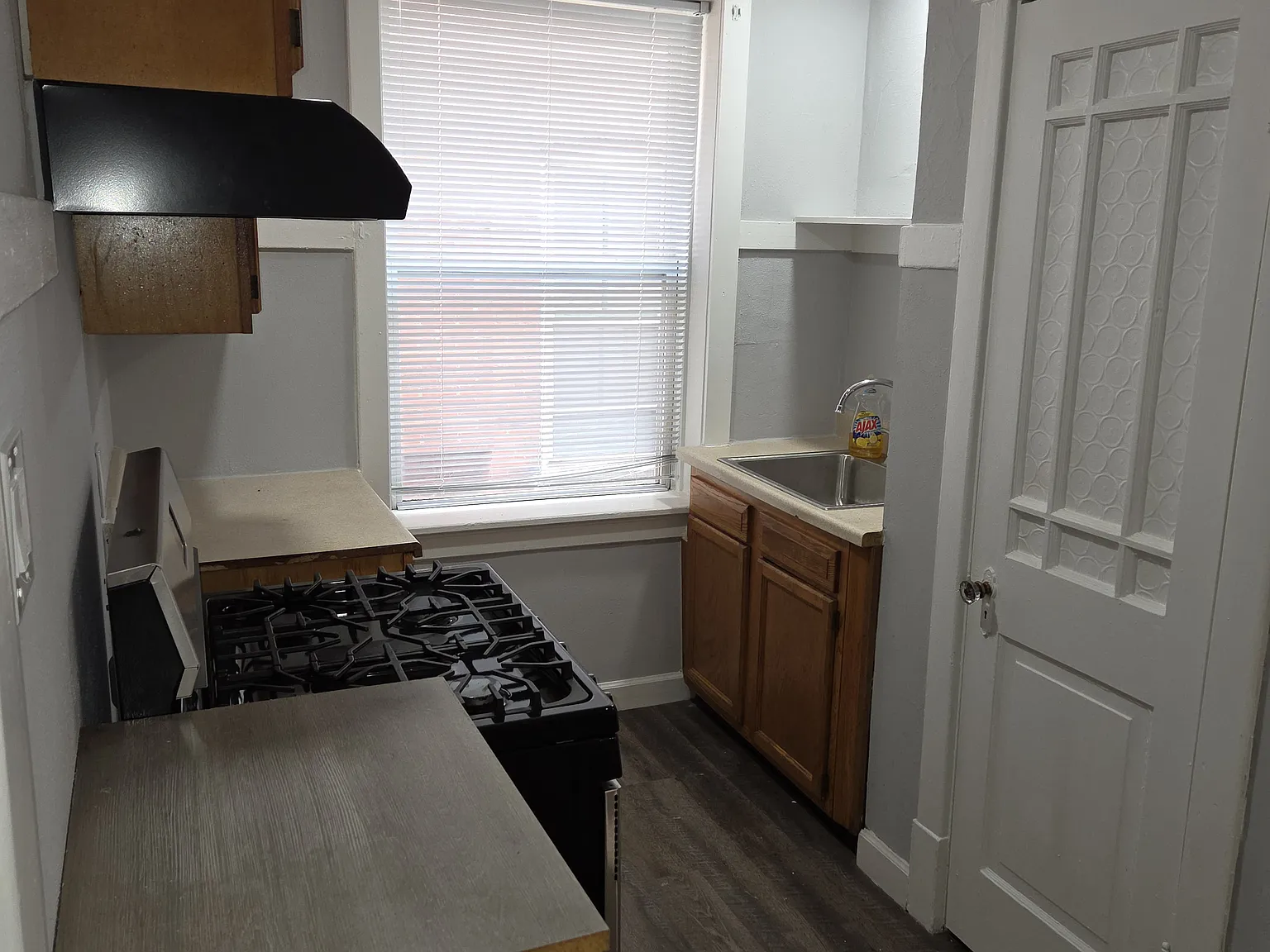 1 bed, 675 sqft, $975 — Photo 2