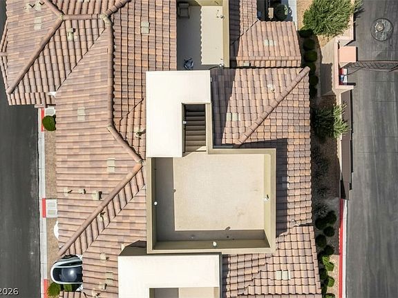 3rd image of 181 Petaluma Valley Dr