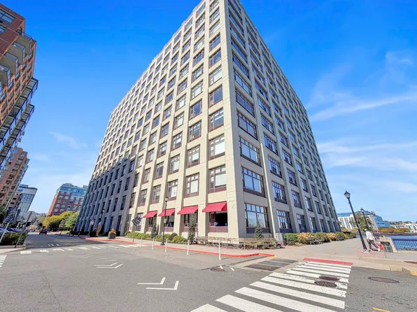 1500 Hudson Street image 19 of 27