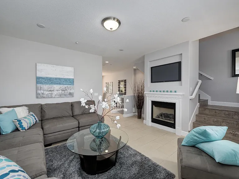 241 Okeefe Way — Photo 9