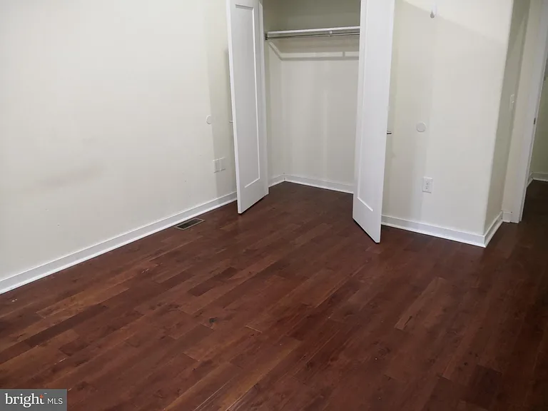 1104 Lemon St — Photo 11