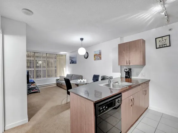 610 Granville St #1506, Vancouver, BC V6C 3T3