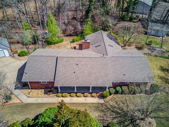 4th image of 3410 Maynard Cir