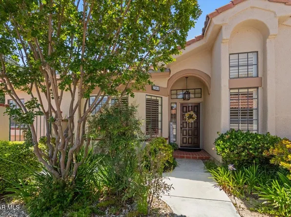 234 Country Club Dr Unit A, Simi Valley, CA 93065