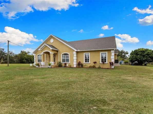 1103 Colson Rd, Plant City, FL 33567