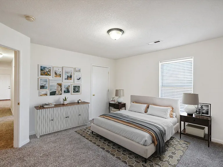 Two Bedroom C - 2 Bed / 2 Bath - 1,100 Sq.Ft.