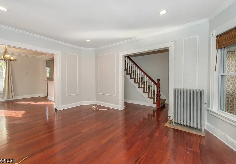 51 Cedar Ave — Photo 3