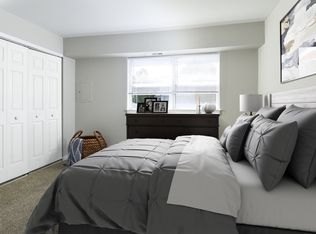 Holly Court, Pitman, NJ 08071