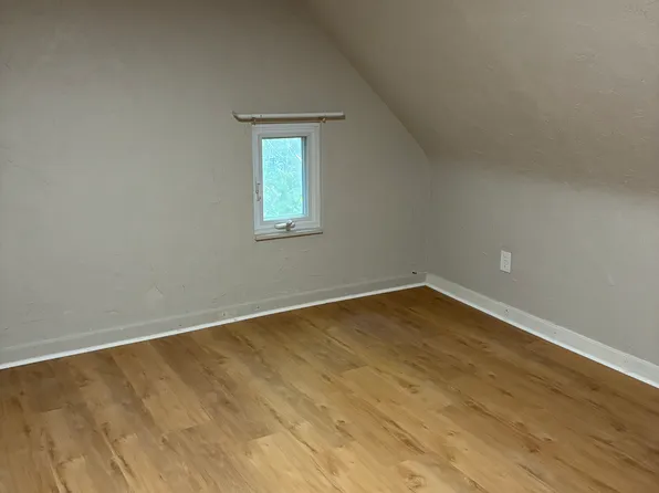 4015 Gibsonia Rd, Gibsonia, PA 15044