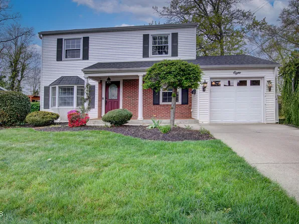 8 Brentwood Avenue, Freehold, NJ 07728