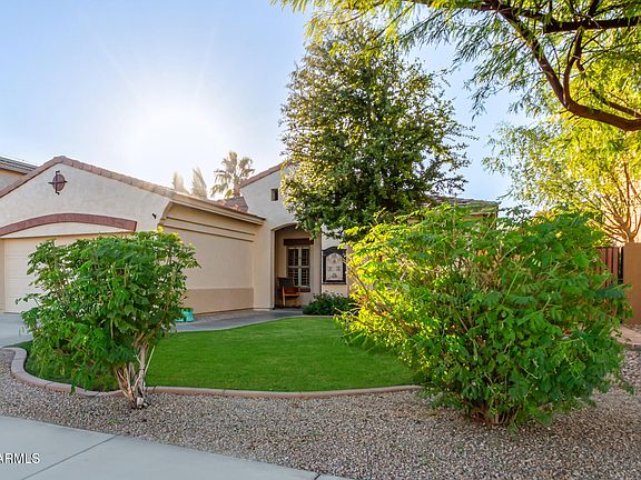 2nd image of 15612 N 174TH Avenue