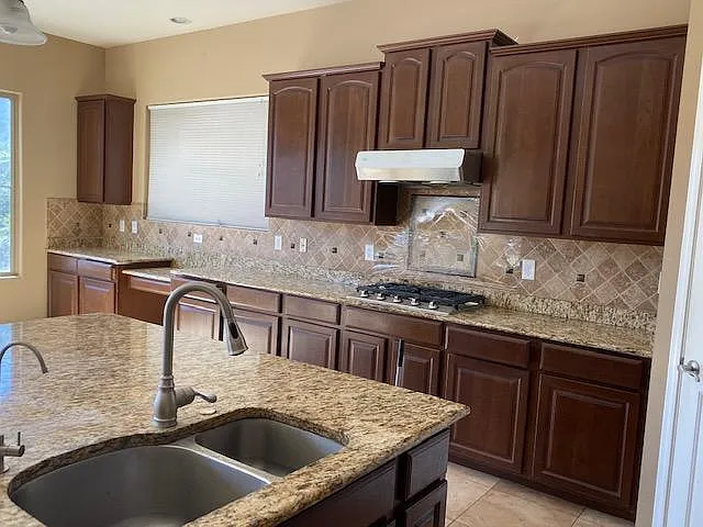 1905 W Swan Dr — Photo 9