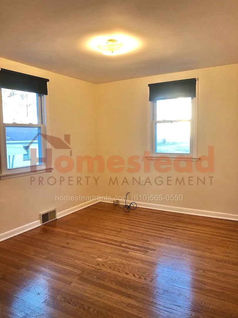 83-85 3rd Ave — Photo 3