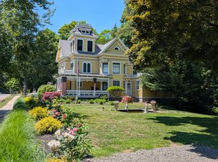 68 W Main St #2, Chester, CT 06412