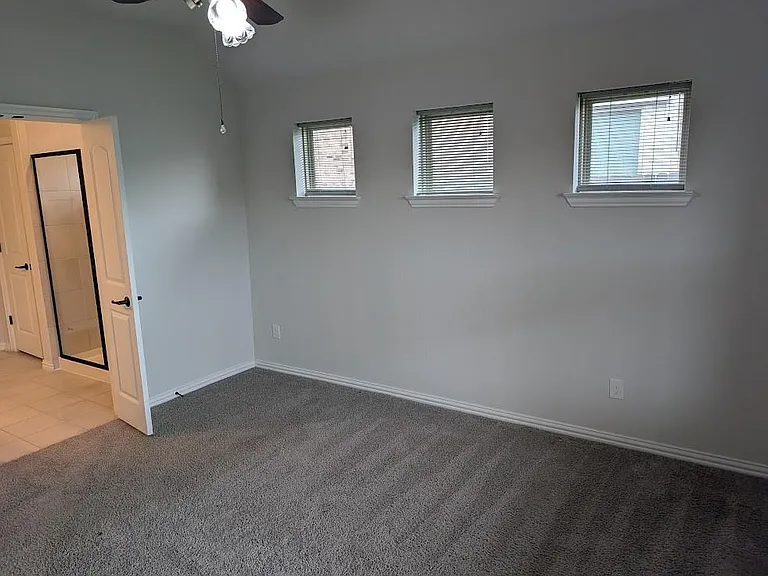 7020 Terra Ln — Photo 15
