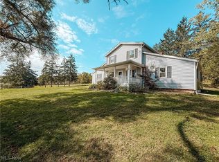 8602 Madison Rd, Montville, OH 44064