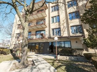 7730 Dempster St UNIT 301, Morton Grove, IL 60053