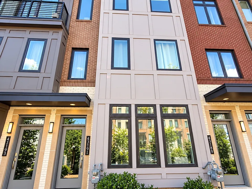 43191 Mongold Sq