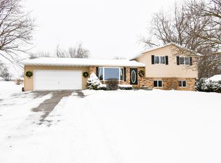 W12168 Lange Rd, Columbus, WI 53925