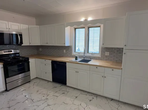 85 Draher St #1, Waterbury, CT 06708