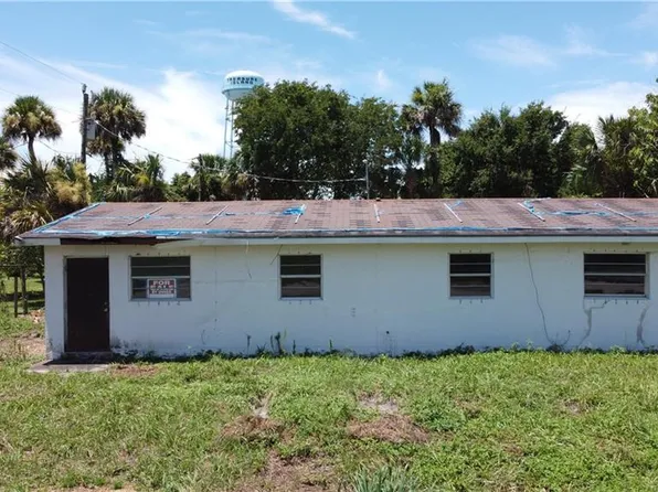 3715 SE 36th Ave #A, Okeechobee, FL 34974