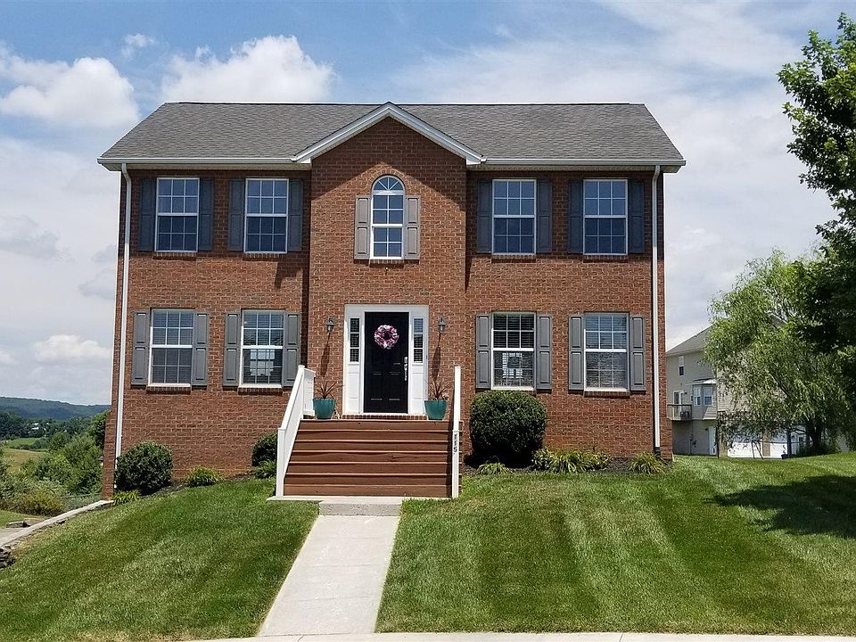 1st image of 115 Buckingham Ln