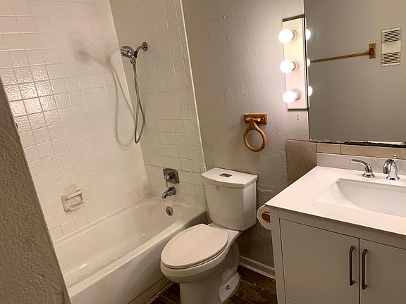 4th image of 8423 Hearth Dr APT 5