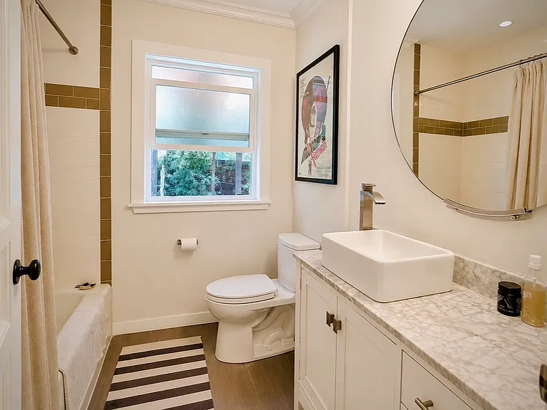 2832 Lincoln Ave — Photo 18