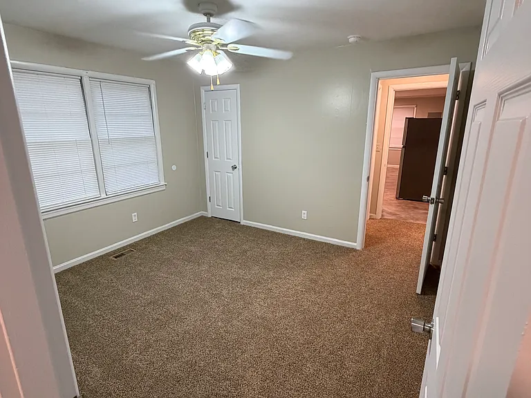 1653 Arrowhead Dr — Photo 5