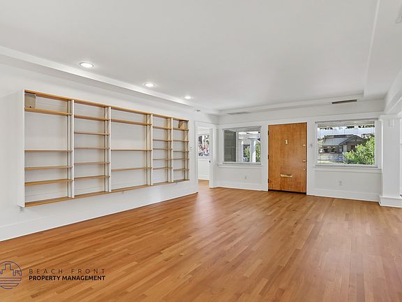 5th image of 2810 E 2nd St