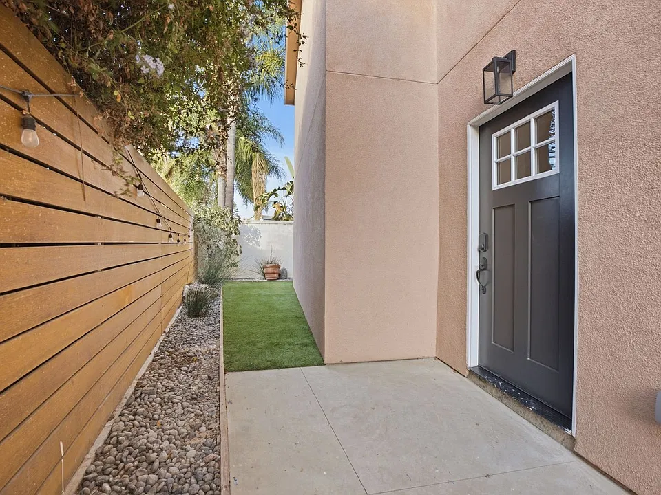 5768 Campanile Way