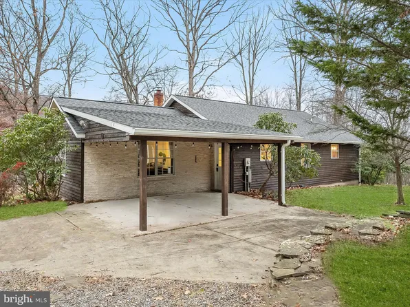 1707 Black Bear Rd, Needmore, PA 17238