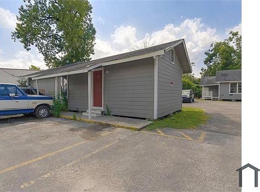 1st image of 13928 Bandera St