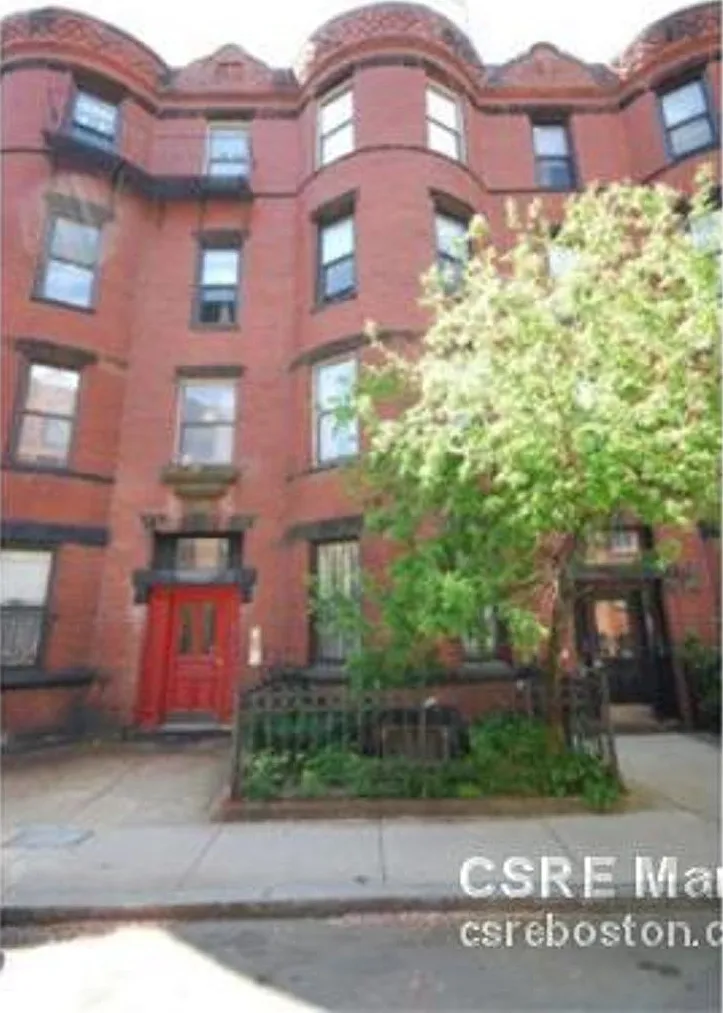 HUge 3 bed near berklee — Photo 3