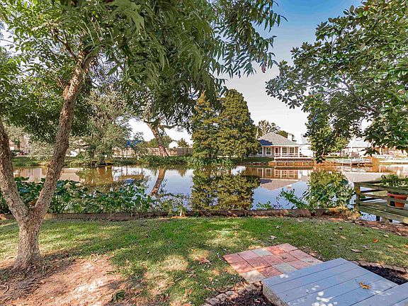 5th image of 17121 Willow Oak Aly