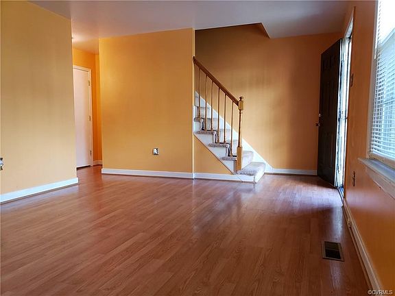 3rd image of 6022 Partingdale Cir
