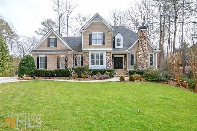 1st image of 720 Parkside Ct NW