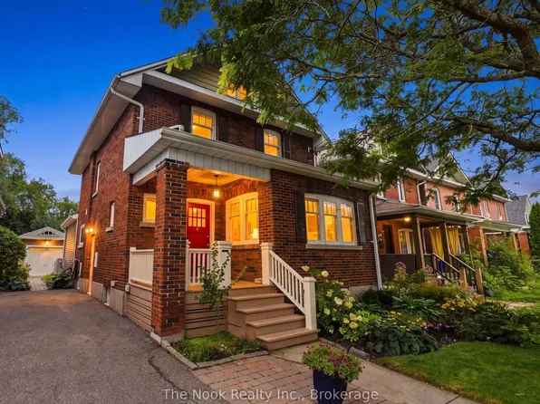 21 Westmoreland Ave, Oshawa, ON L1G 2M9