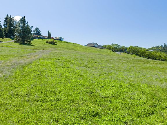 4th image of 4077 Pioneer Rd