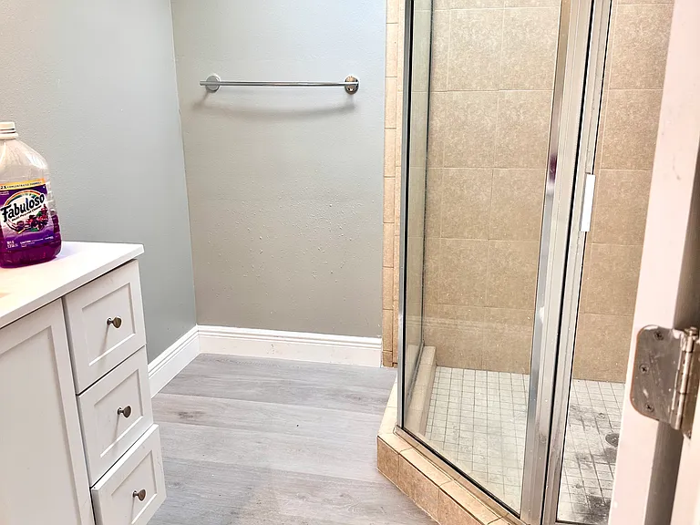 4436 Fairview Ave — Photo 7