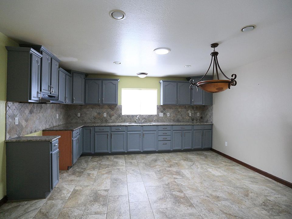 1st image of 2115-17 F Ave