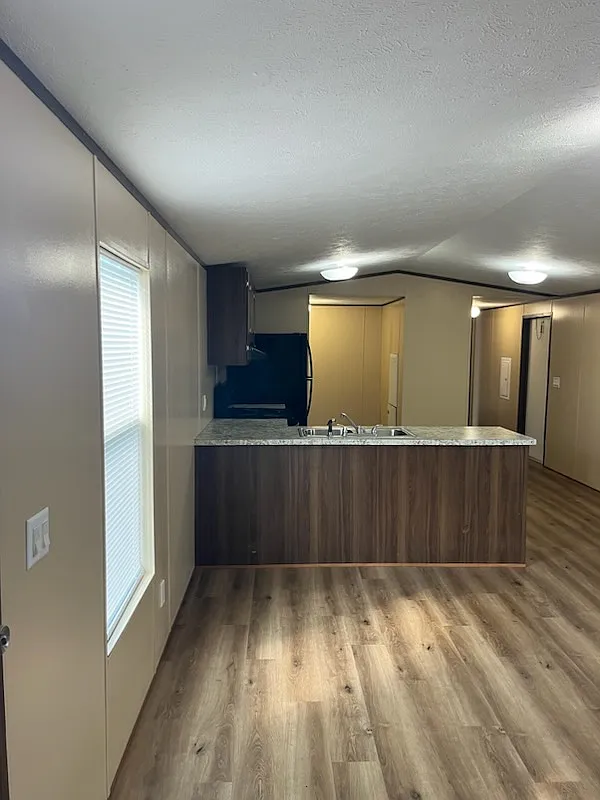 2 bed, 840 sqft, $1,250 — Photo 4