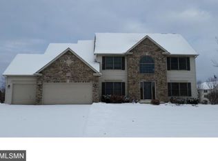 6445 Oxford Rd S, Shakopee, MN 55379