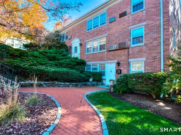 236 Park Street #20, New Canaan, CT 06840