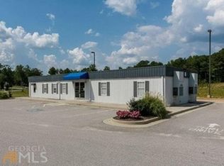 2000 Billy Tucker Cir, Hogansville, GA 30230