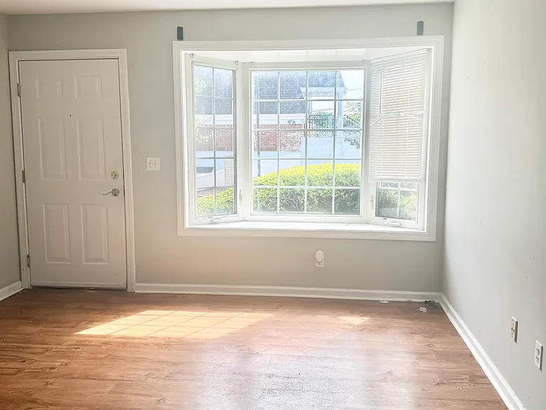 204 Cherry St #5C — Photo 3
