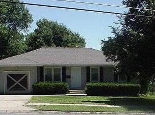 9101 James A Reed Rd, Kansas City, MO 64138