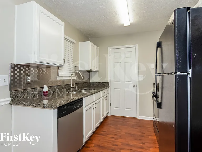 222 Brenda Ellen Dr — Photo 6
