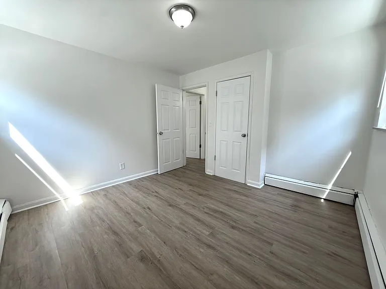5917 Cary Ave — Photo 8