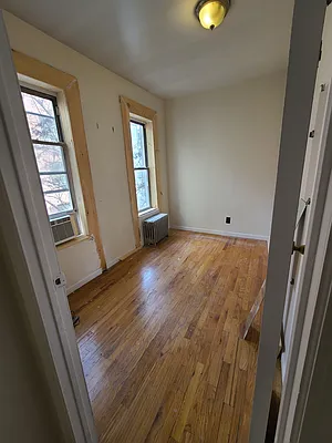 Rented by Point NYC | media 11